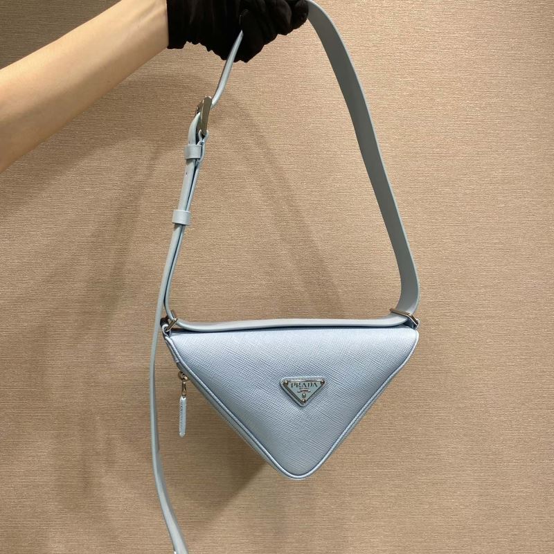 Pra*a triangle pouch